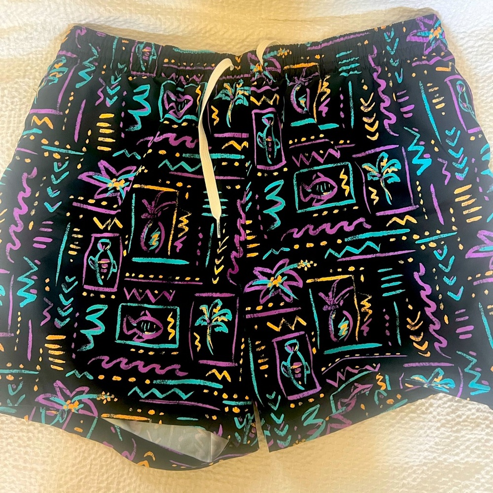 Chubbies 5.5” Inseam swim trunks w/mesh liner
